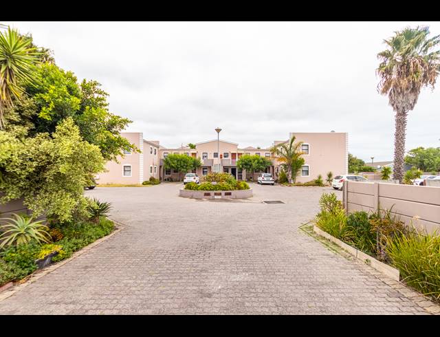 2 BEDROOM APARTMENT FOR SALE IN PARKLANDS